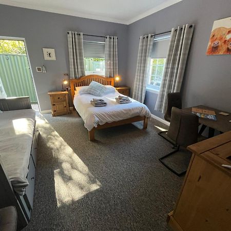 Glenlochy Apartments Форт-Вільям Екстер'єр фото